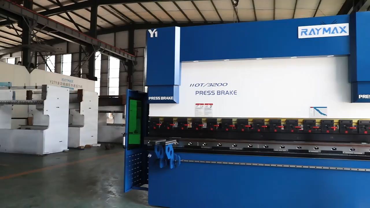 Cnc Hydraulic Press Brake 100t2500 For Stainless Steel With 8+1 Axis