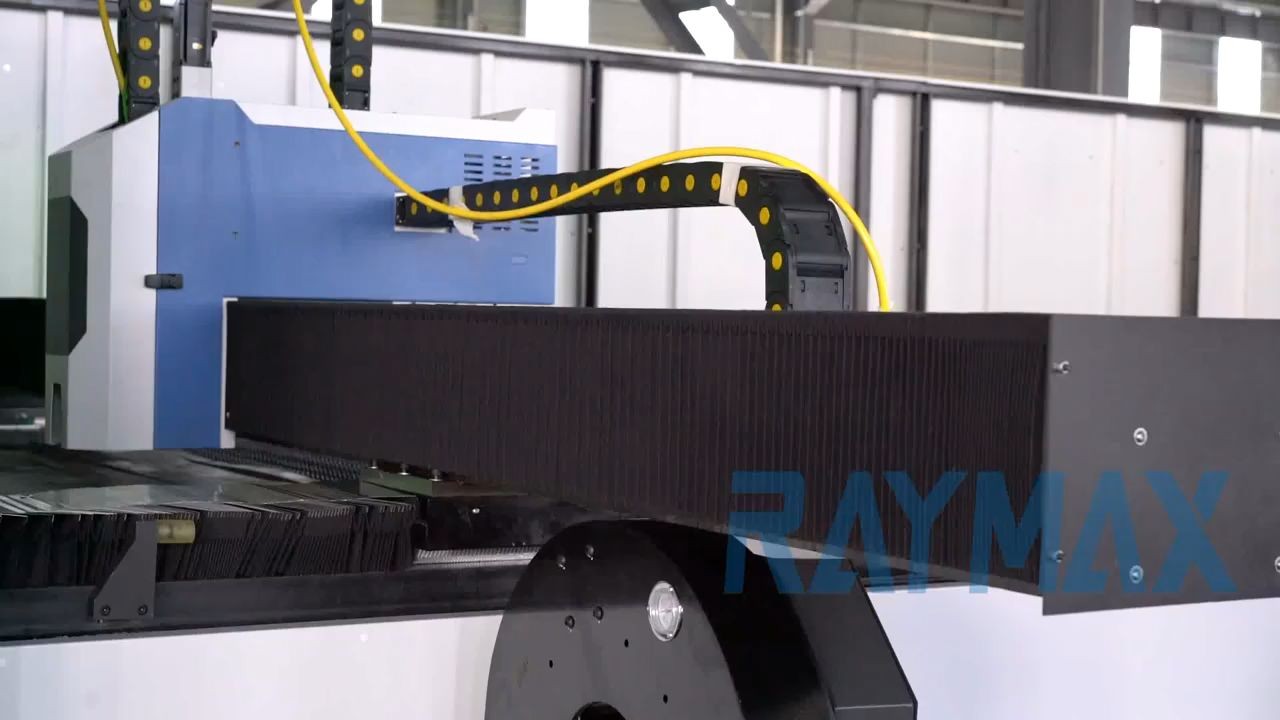 Industrial 1000 Watt Laser Cutting Machine For Stainless Steel